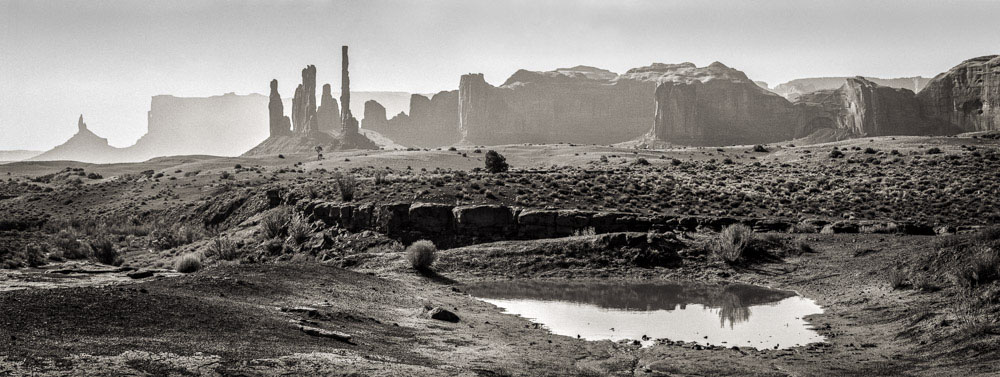 Monument Valley Pool